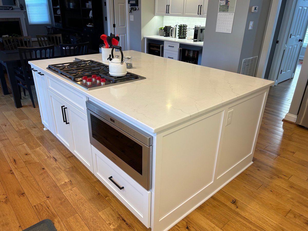 Talon9607's tweet photo. A Transitional Kitchen Transformation in Olney, MD
We recently completed this stunning kitchen remodel in Olney, MD, blending the best of contemporary and traditional design elements for a truly functional and beautiful space. #kitchenremodel #designbuild #homeimprovement https://t.co/fyo13mbvnn