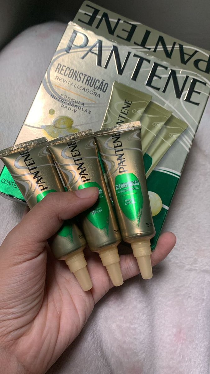 Flora🌸 tweet media