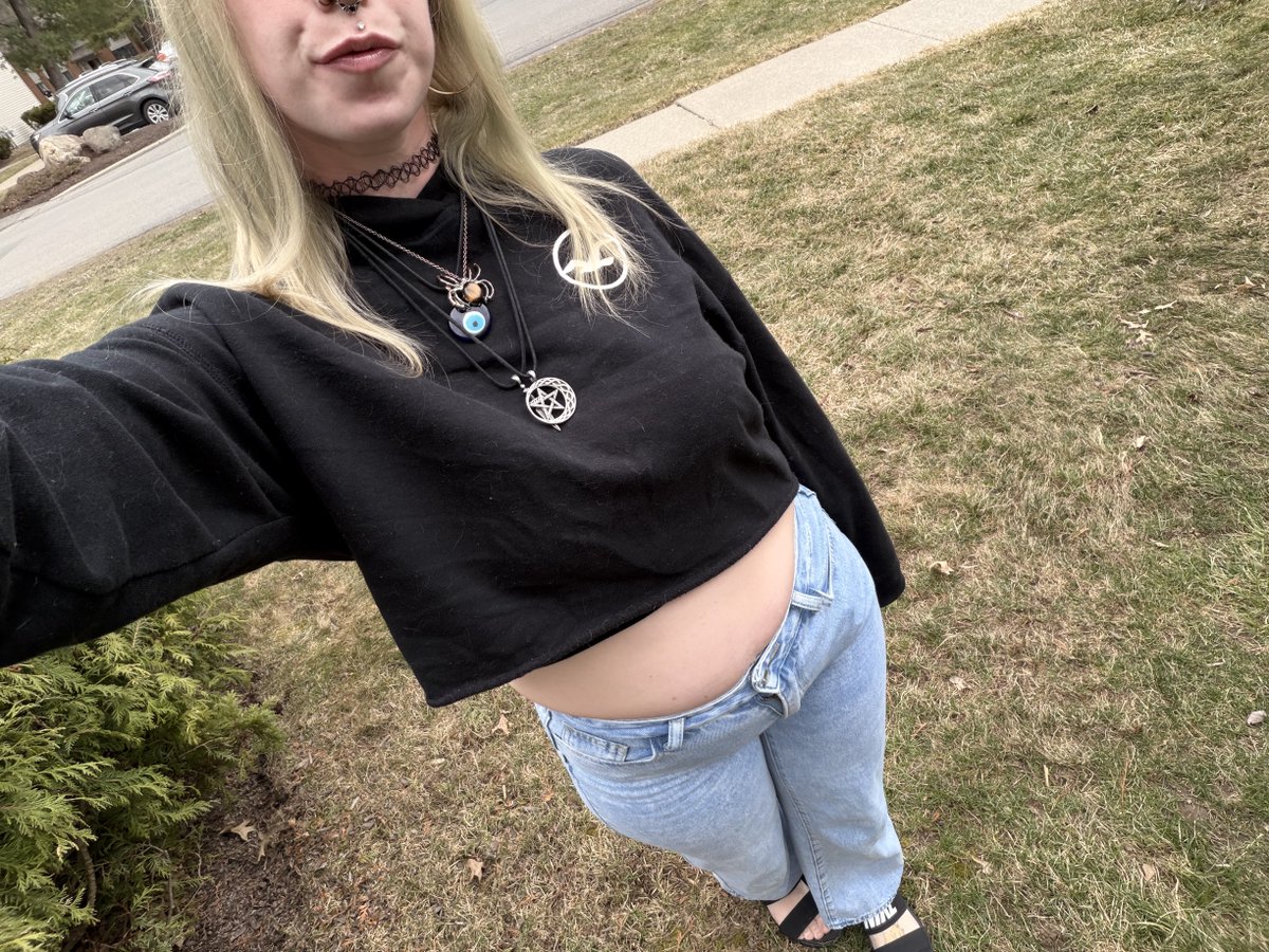 Courtney mae tweet media