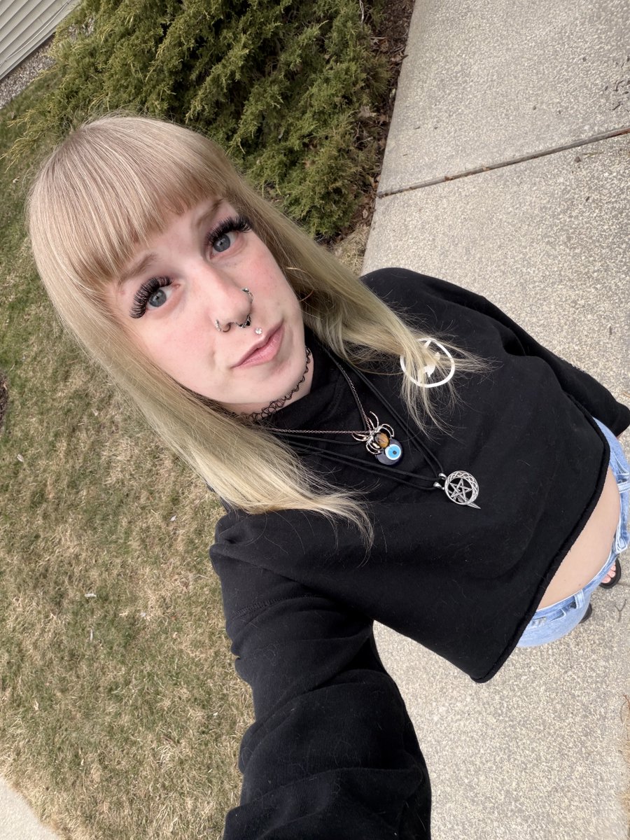 Courtney mae tweet media