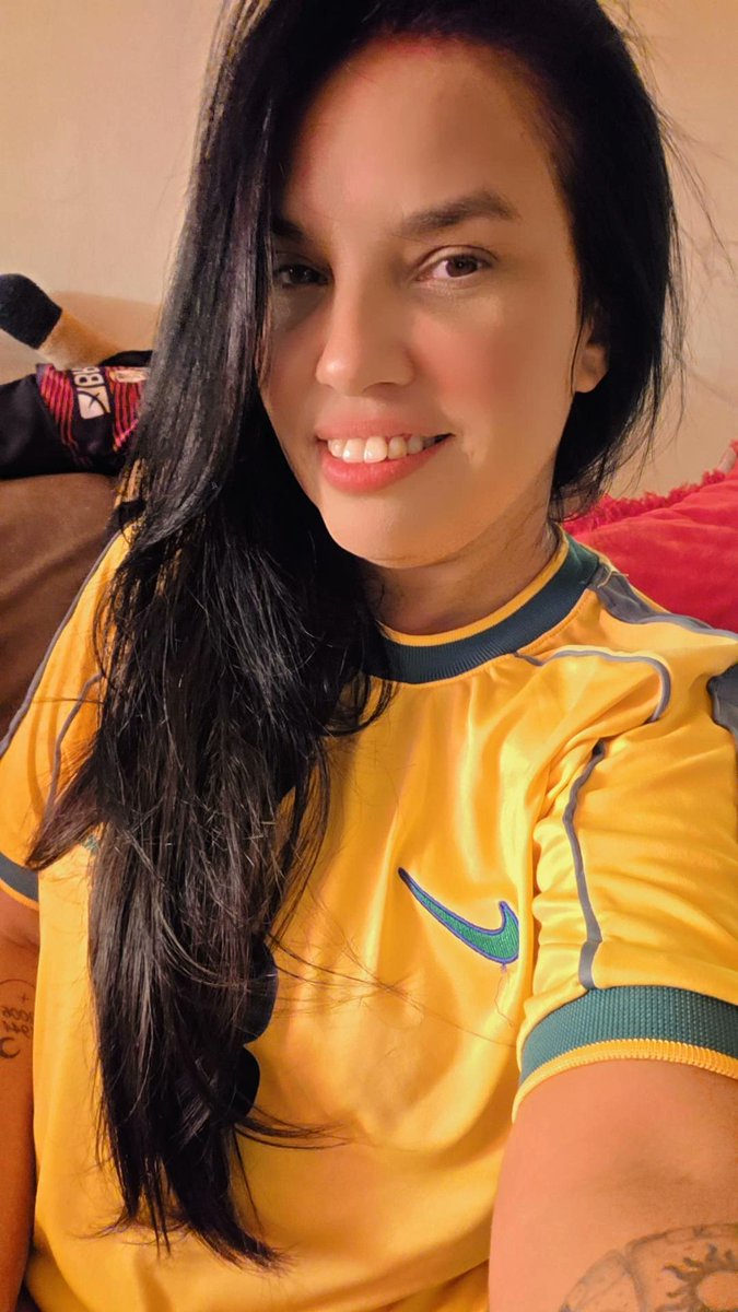 Cela Oraculista tweet media