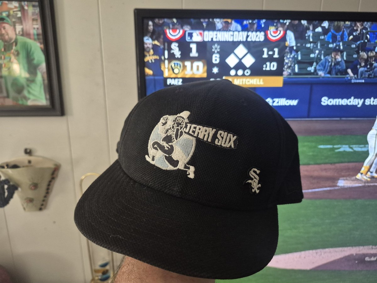 🧦🧢Extremely #PINdejo Eric 🐻⬇️ tweet media