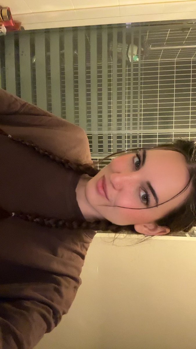 Meow🤍 tweet media