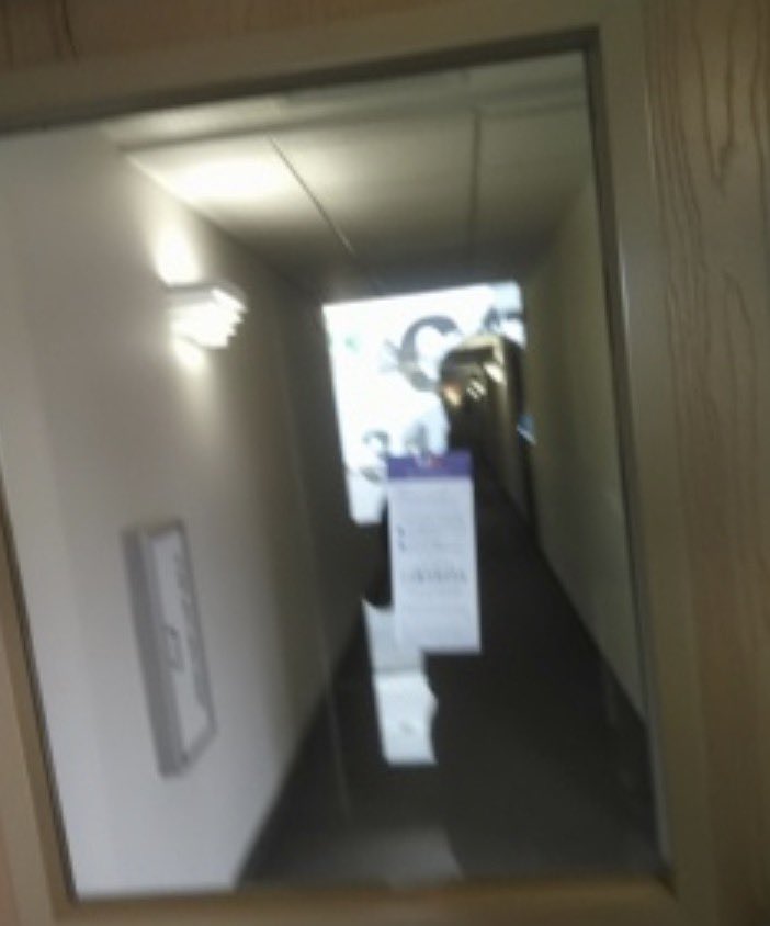 Hey you lazy ass fuck, when I buzz you in when you call up to my place that means I’m home. Don’t leave a door tag. Can’t stand lazy ass <a href="/FedEx/">FedEx</a> drivers