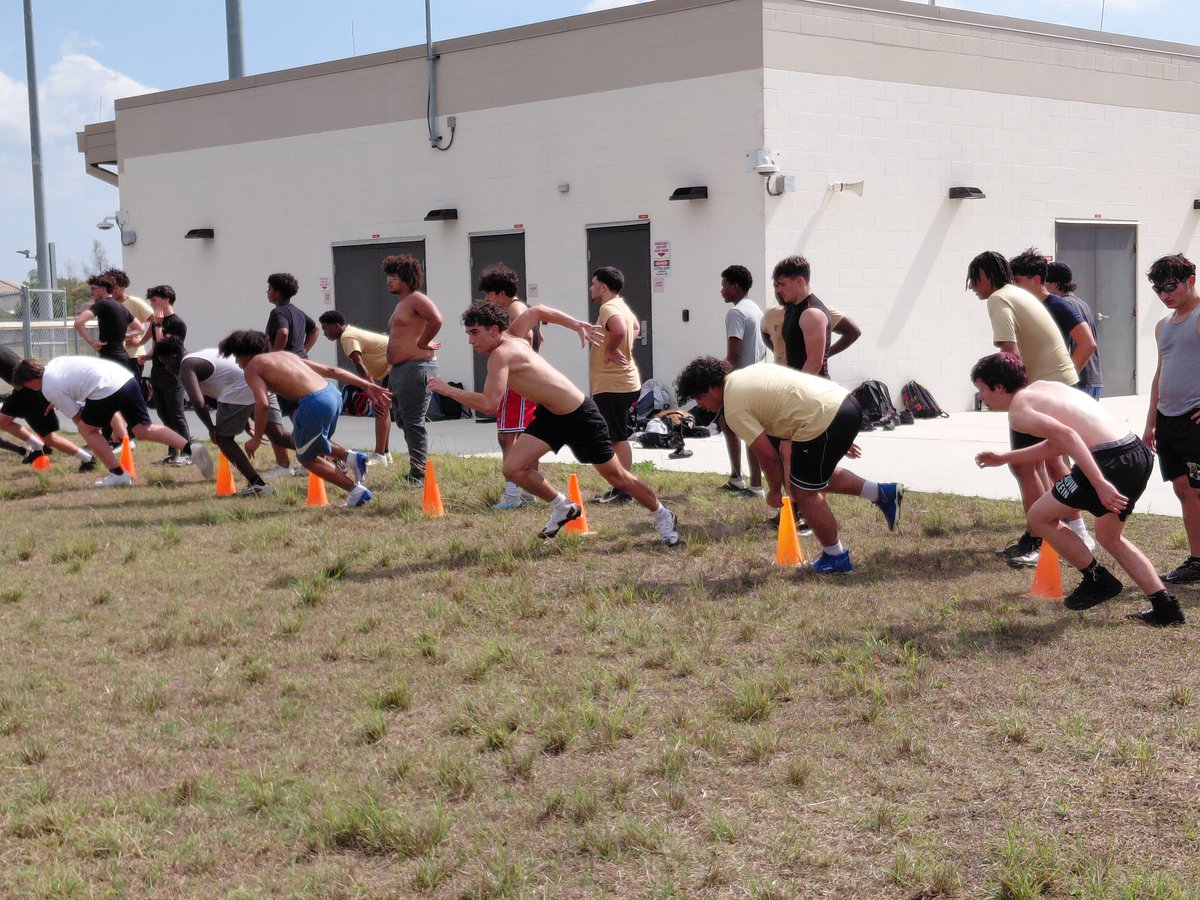 Gateway HS Football tweet media