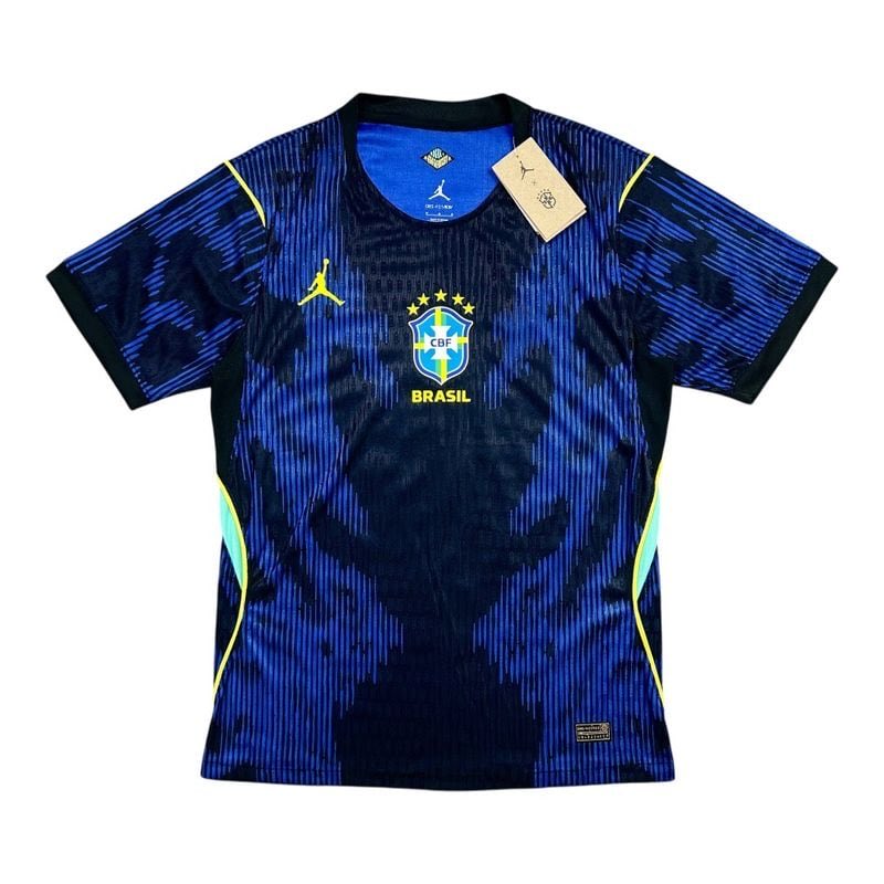 srWazowski tweet media