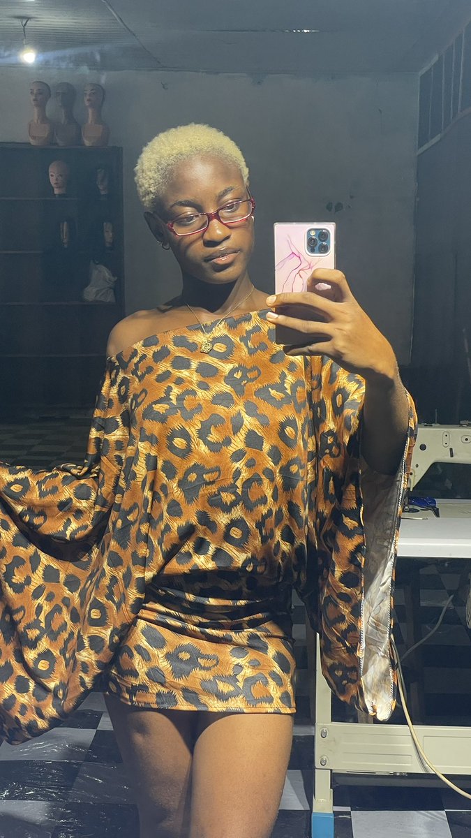 That 5’3 Girl. tweet media