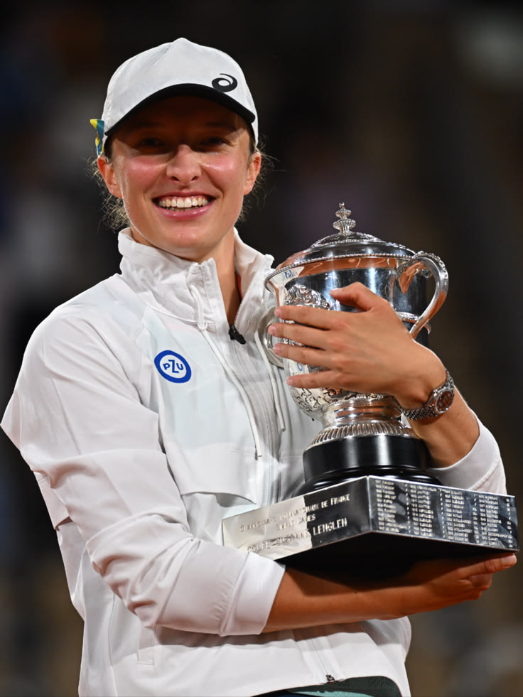 Nili 🤍 tweet media