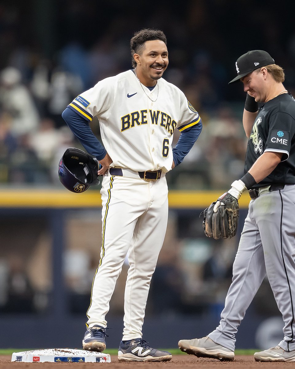 Milwaukee Brewers tweet media