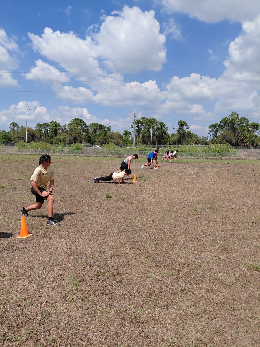 Gateway HS Football tweet media