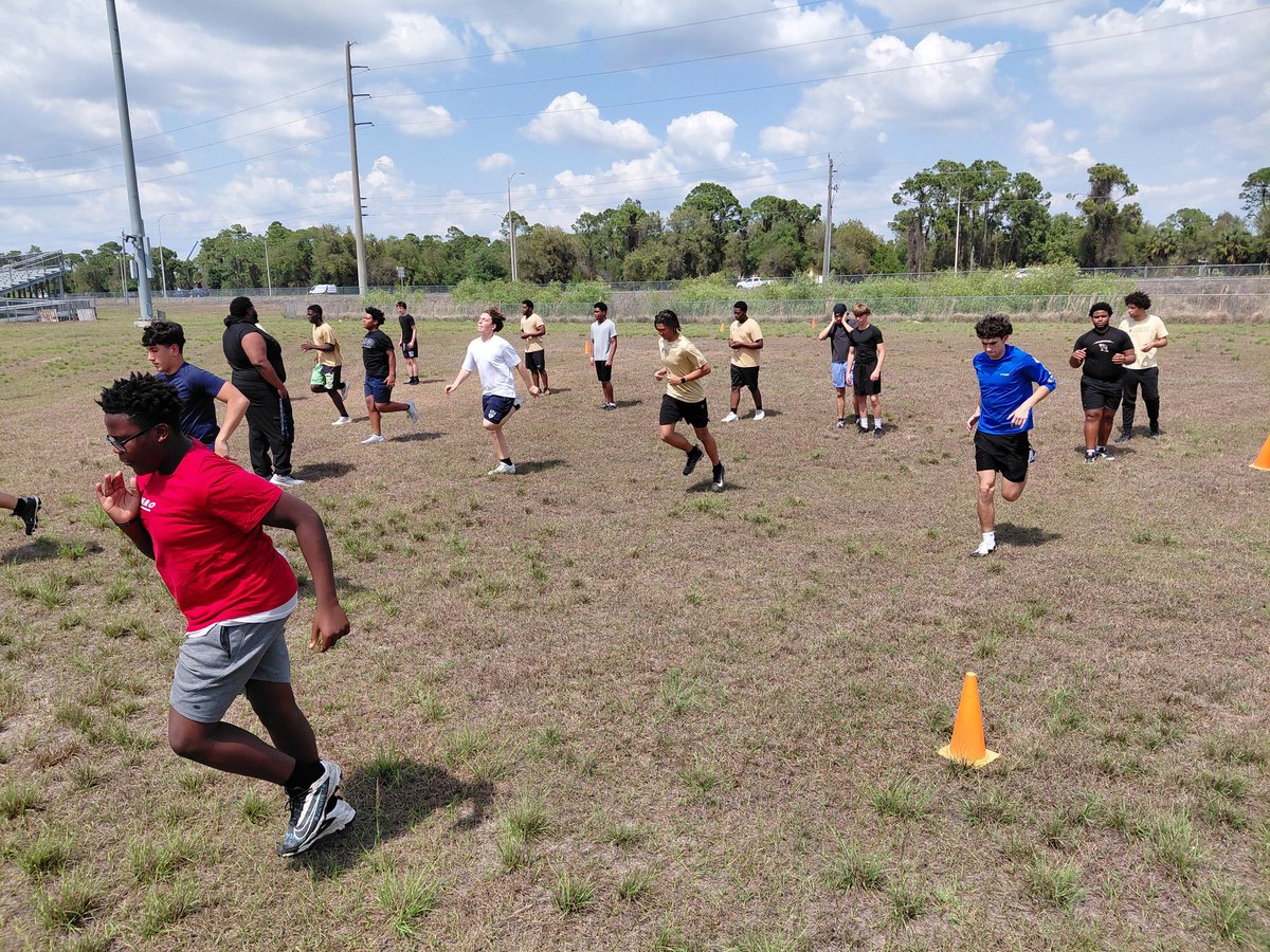 Gateway HS Football tweet media