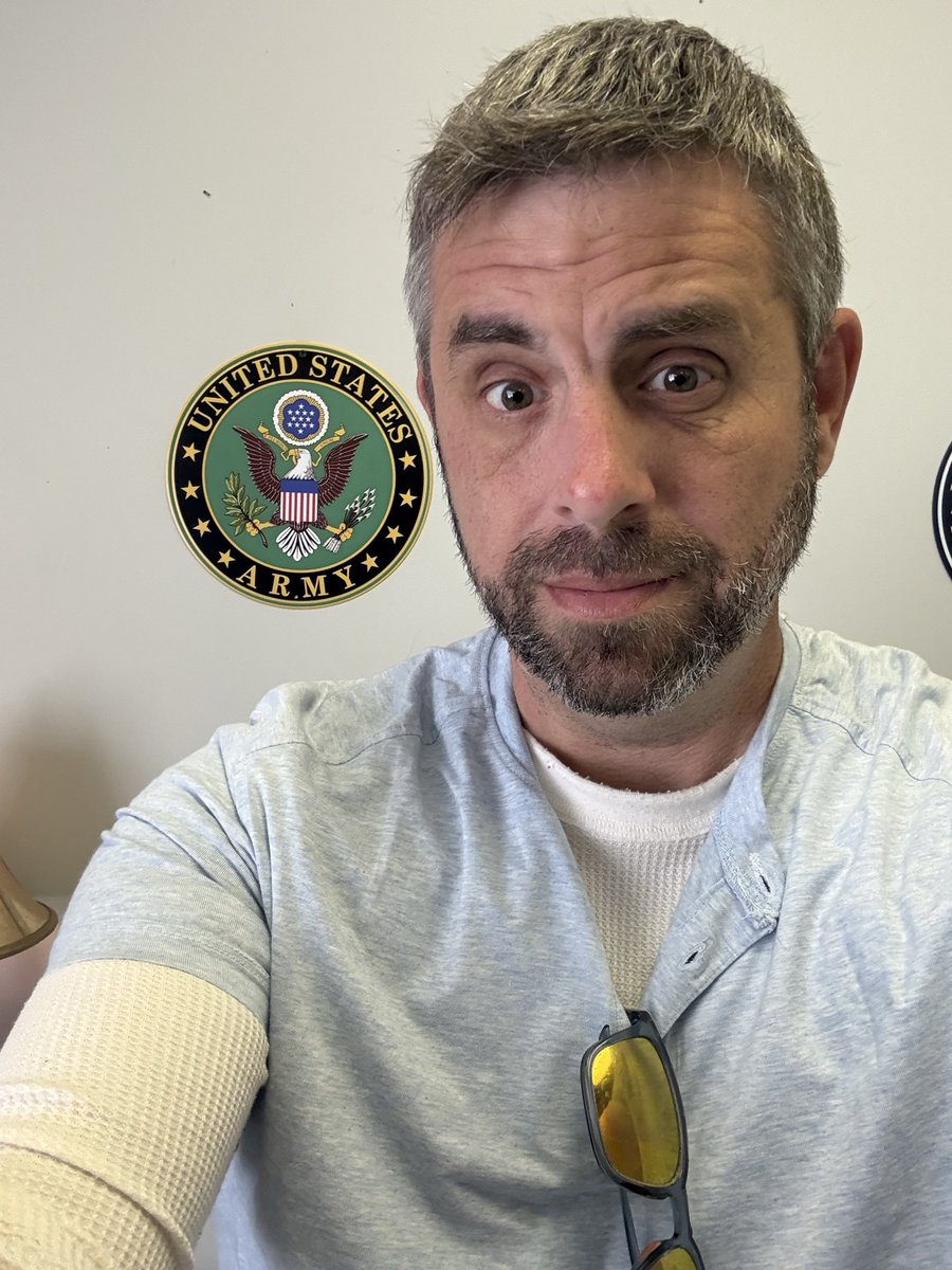 Just T.J. the Army Vet tweet media