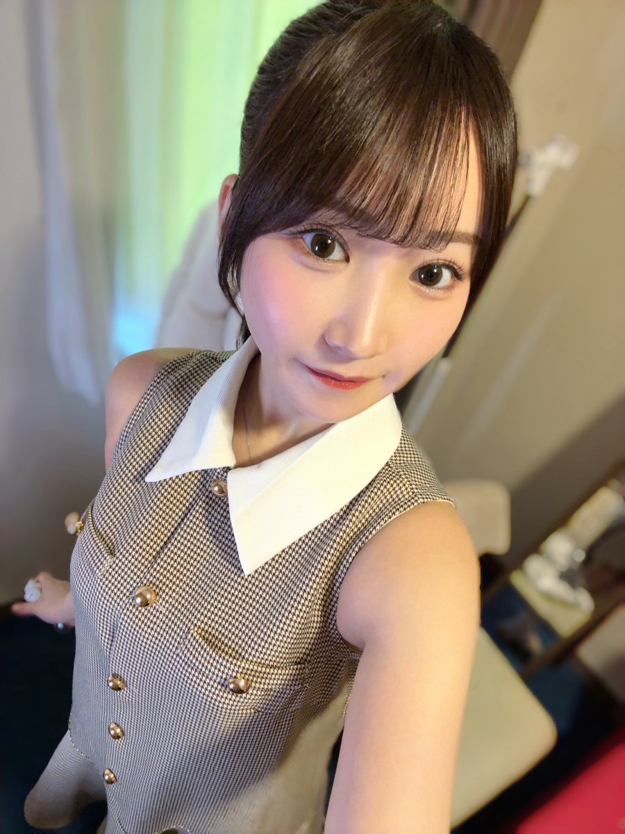 依本しおり(yorimoto) tweet media