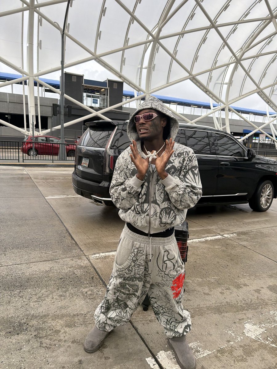 Tezzus Khrist tweet media