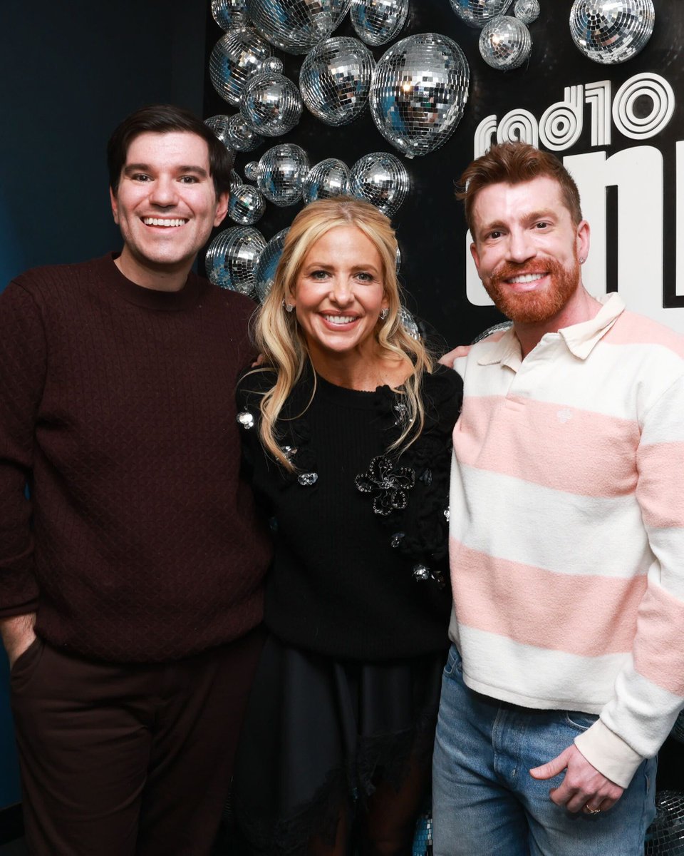 Virtual Reali-Tea by Page Six tweet media