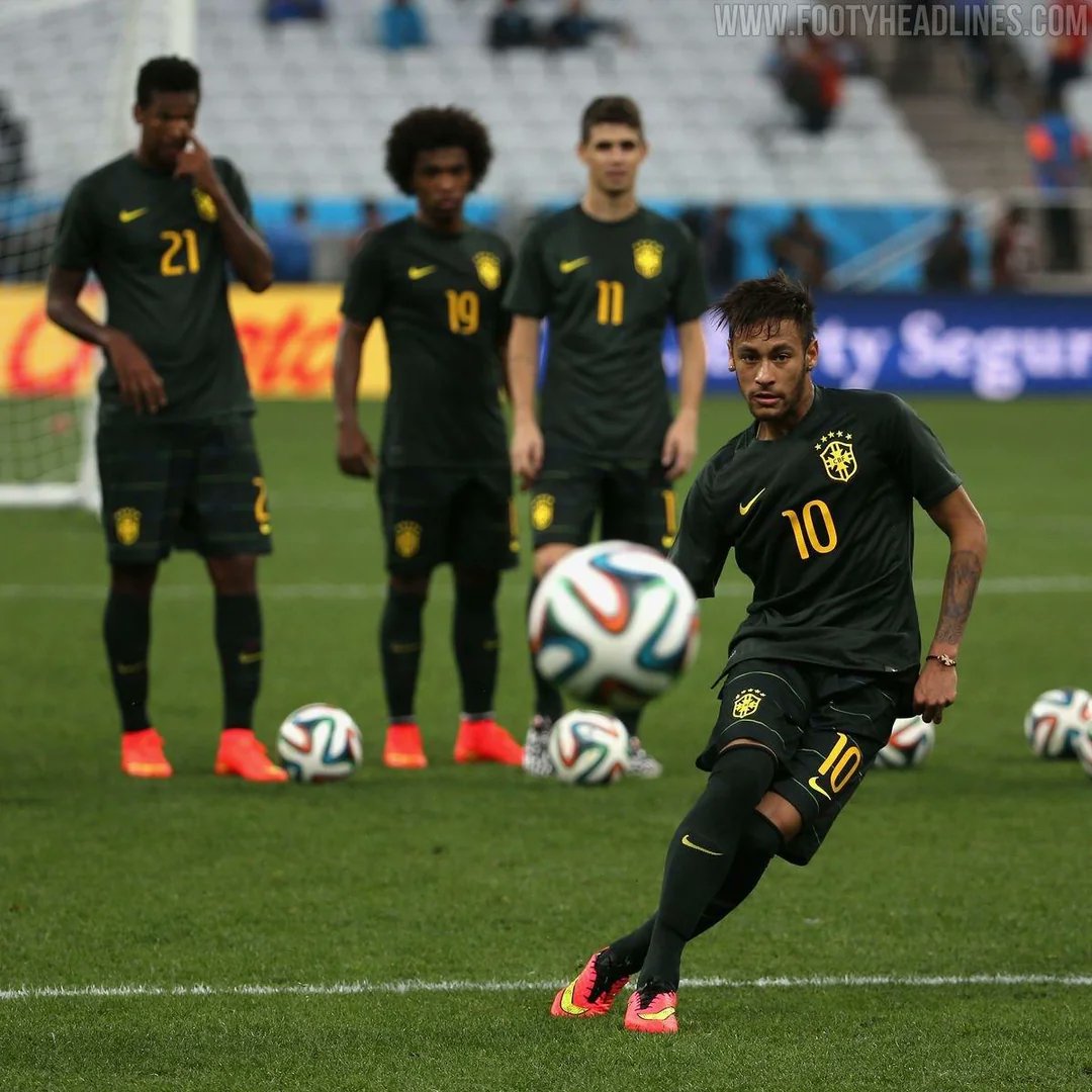 David Atenas tweet media