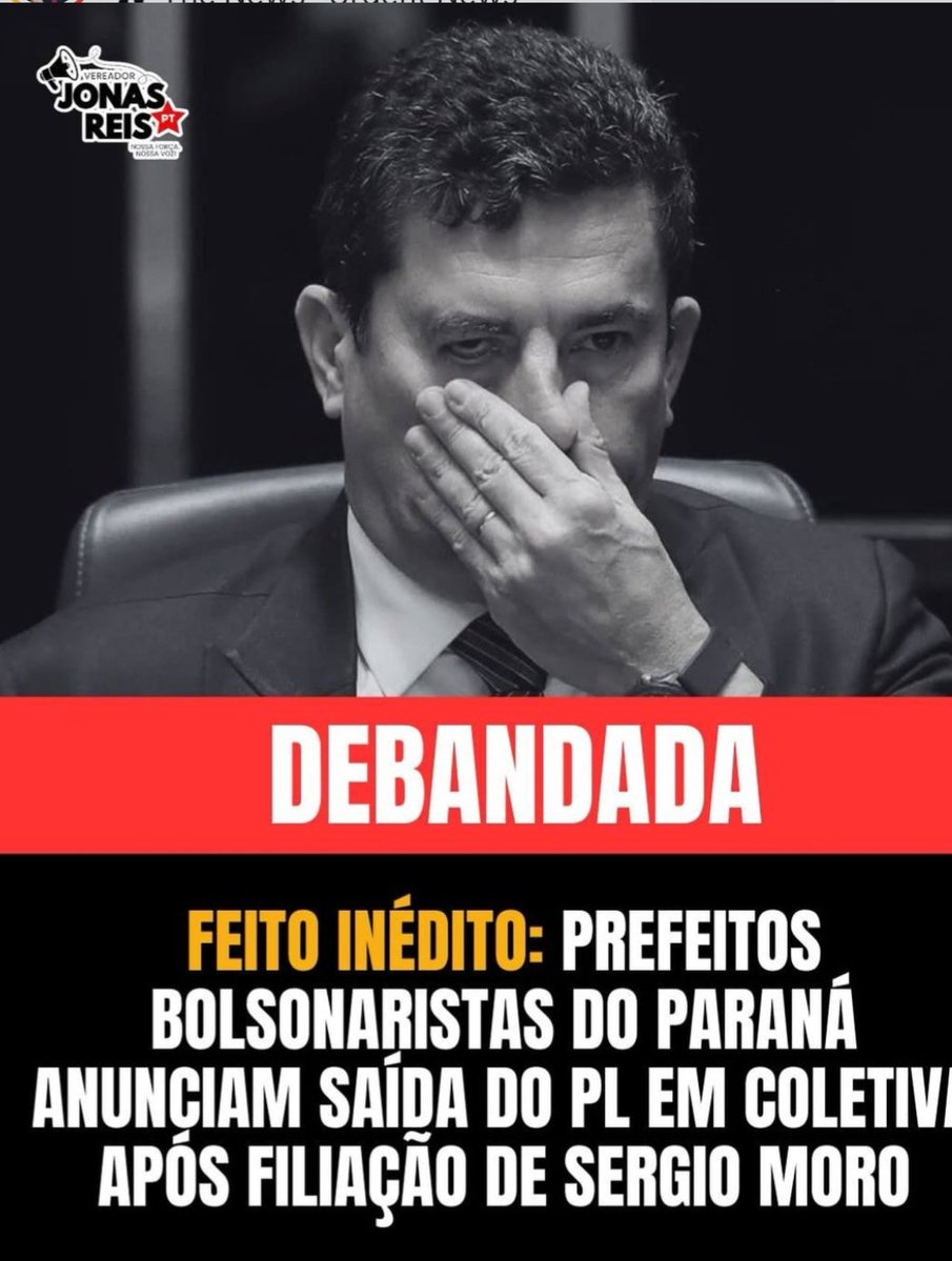 Sempre à esquerda. tweet media