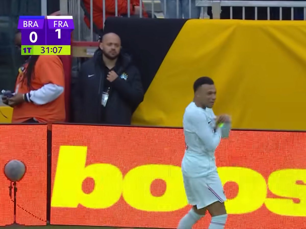 Sincerão tweet media