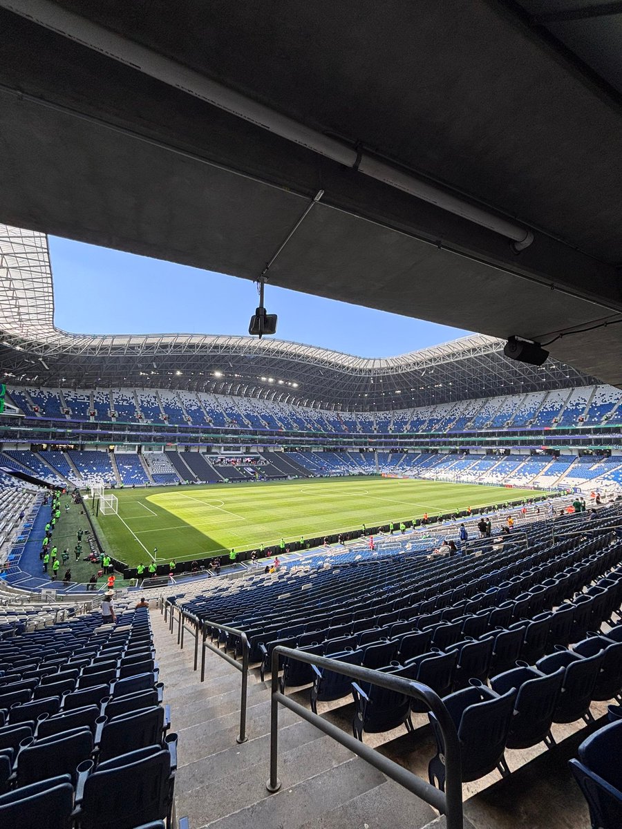 Tottenham Bolivia tweet media