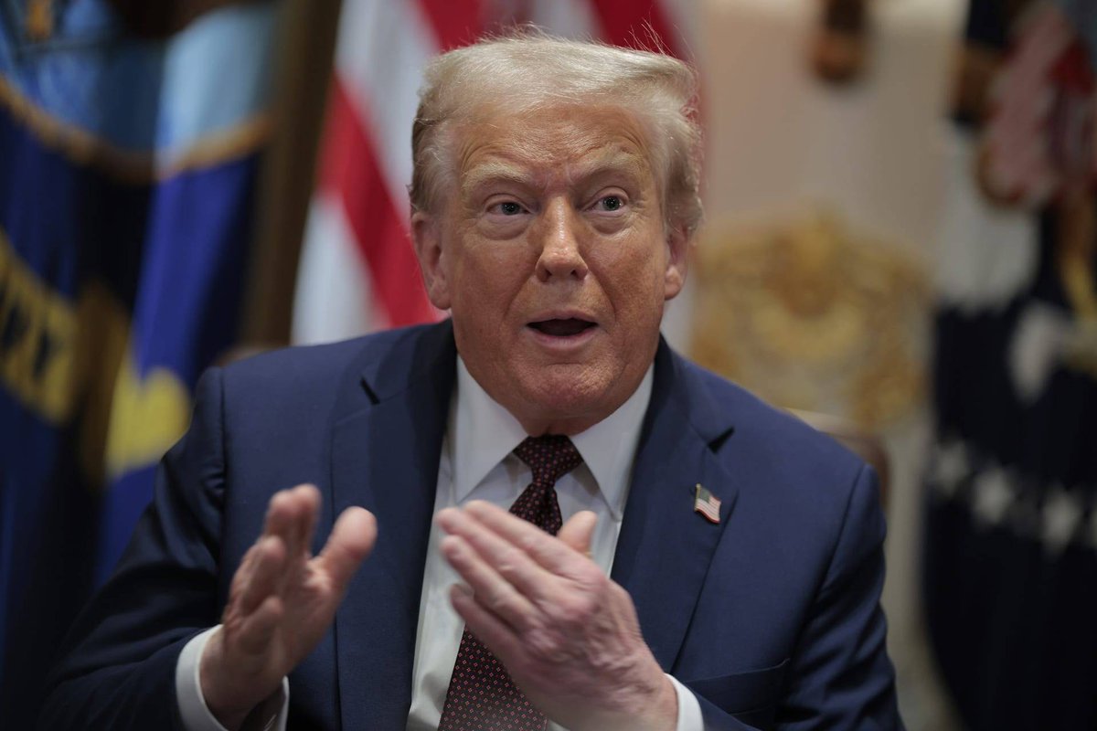 هاشتاق العرب tweet media