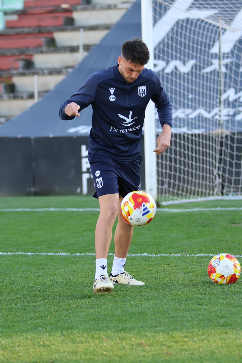 A.D. Mérida tweet media