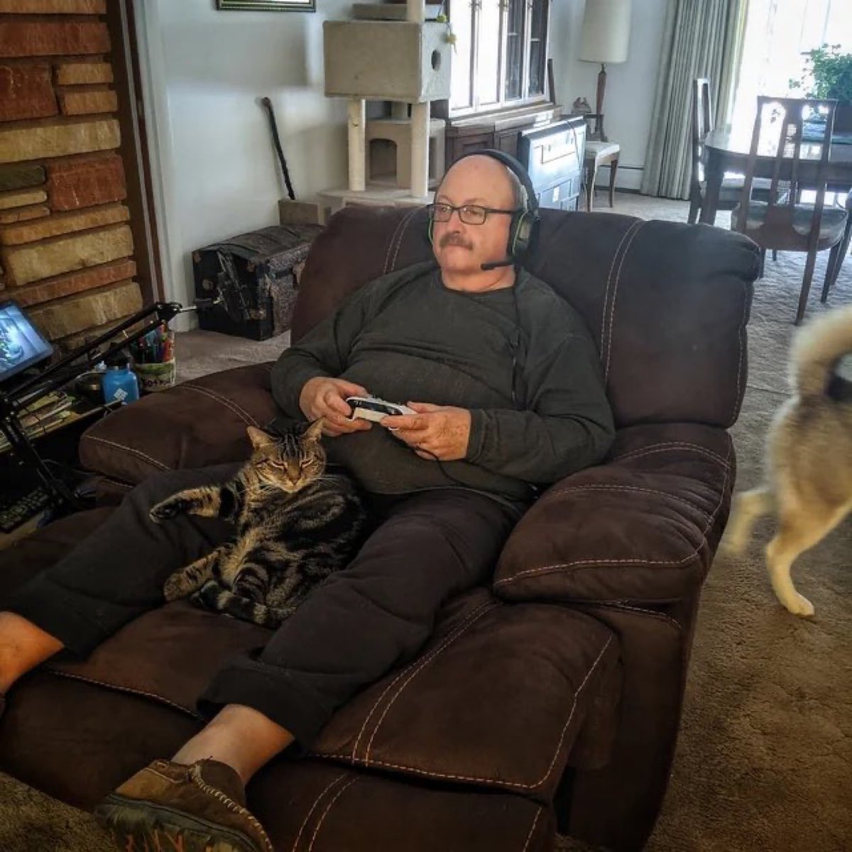 Retro Dave tweet media