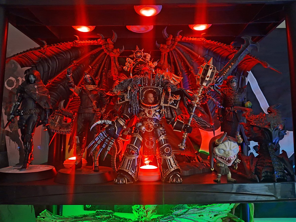 Silver Hobbit tweet media