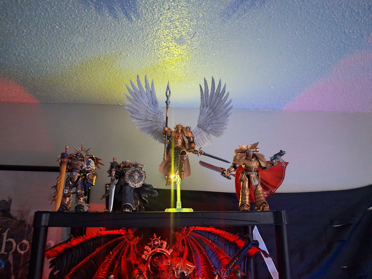 Silver Hobbit tweet media