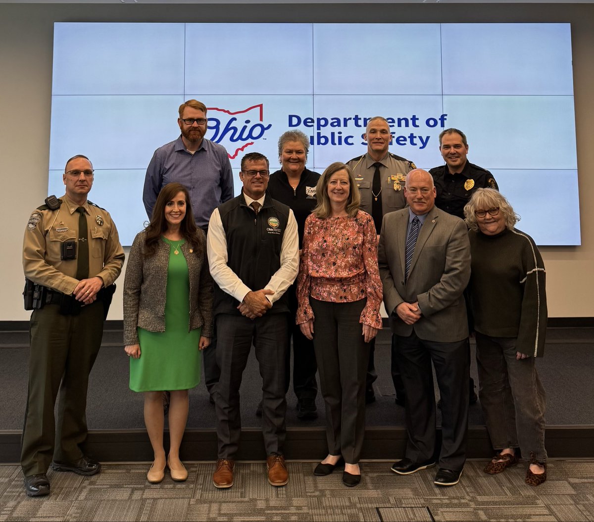 Ohio Senator Theresa Gavarone tweet media