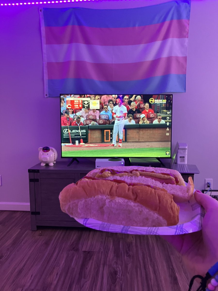 gleyber rights activist tweet media