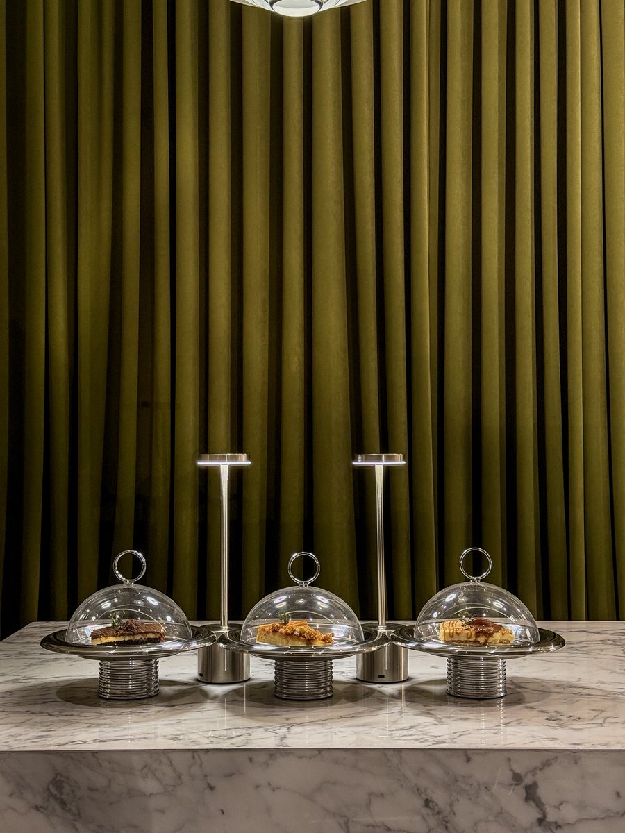 somebody. tweet media