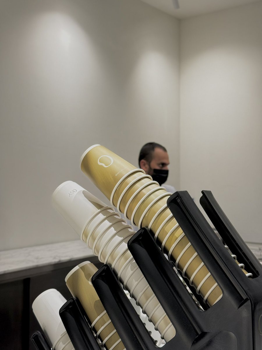 somebody. tweet media