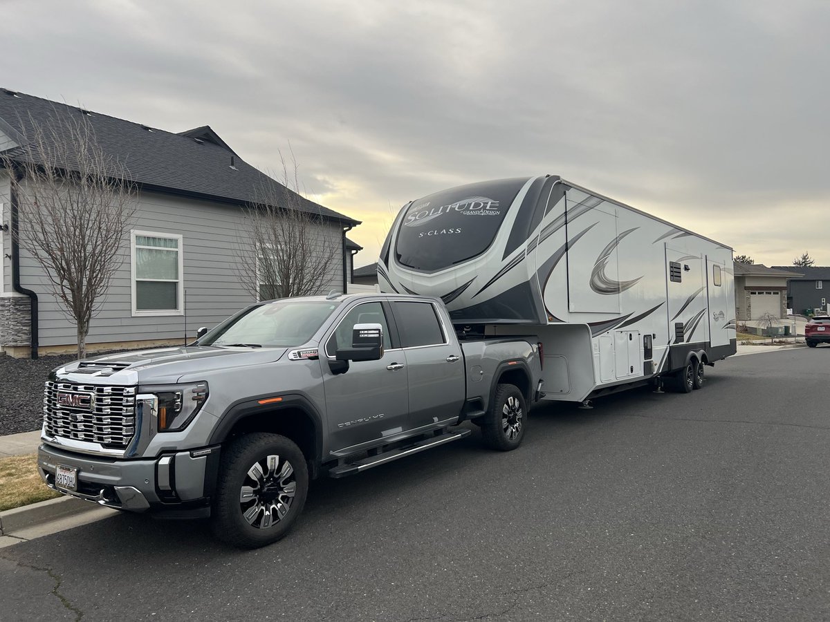 plyr2bnmdl8r tweet media