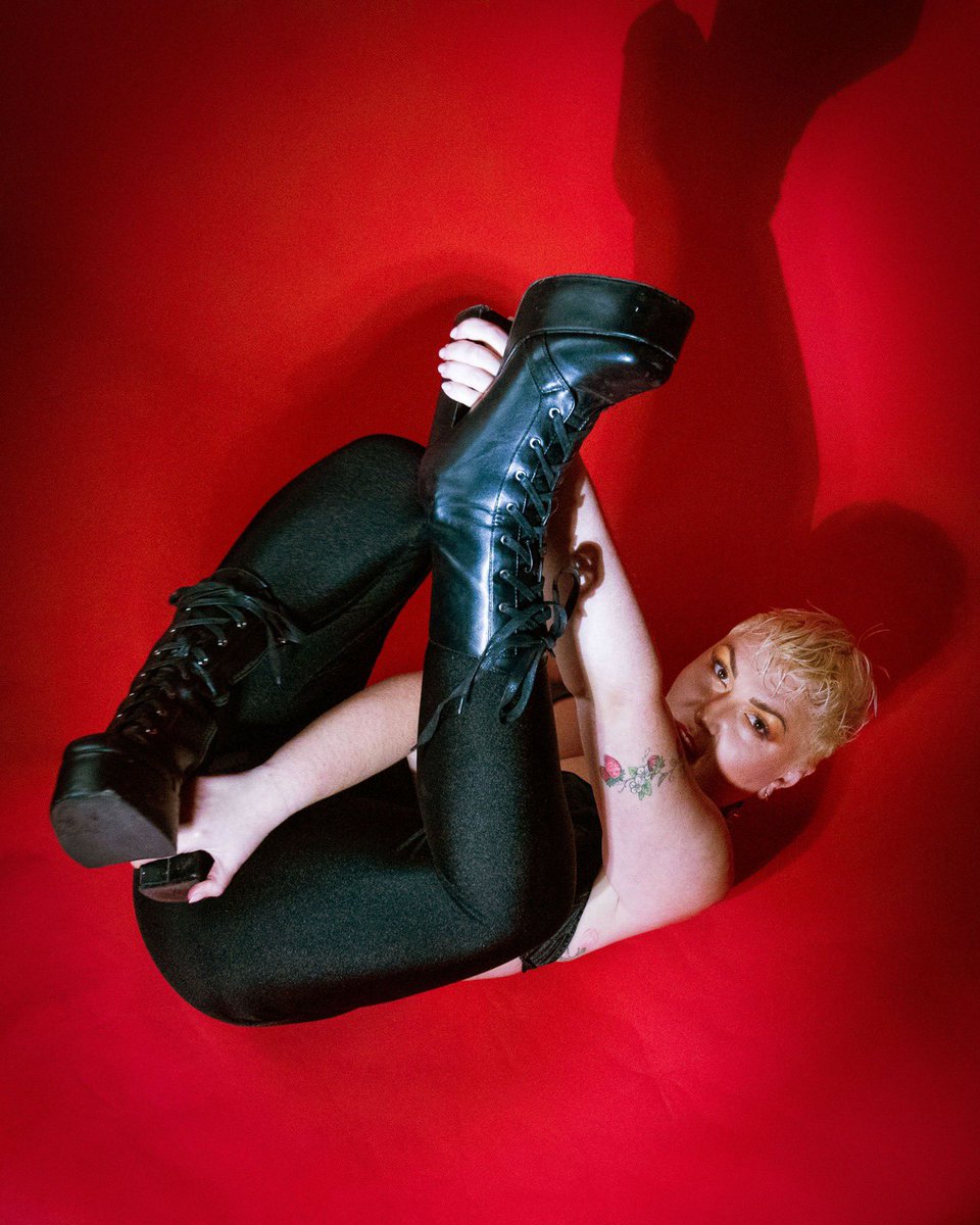 Lexiz_vibe's tweet photo. Stamping on your ego, wallet and girly little balls 🤣!

Worship or turn into dust!

Findom Fendom

Photos by my favourite: @raphael_sebrala https://t.co/LaDexNnjS3