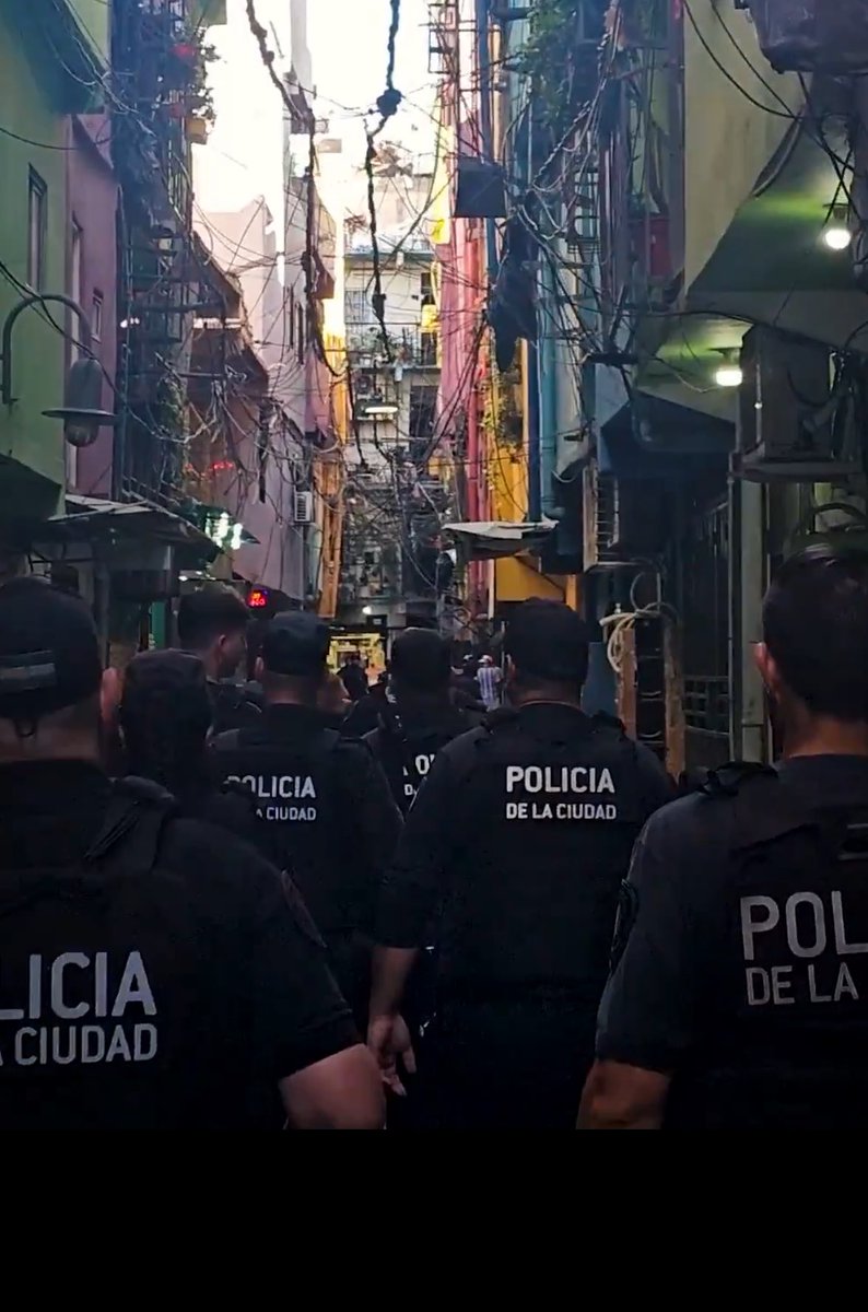 The killer tweet media