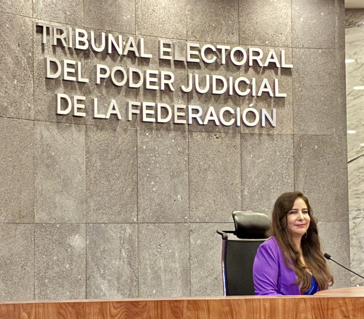 Eva Barrientos tweet media