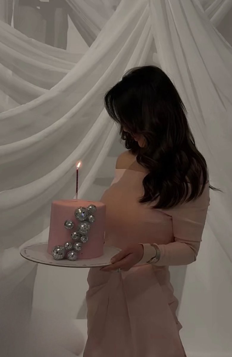 ﺷ͠ـېـﮪـٱڻـۂ𓅓 tweet media