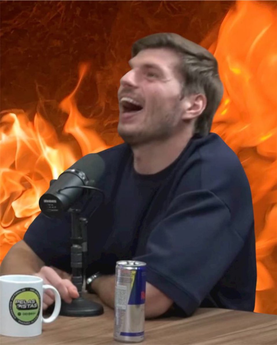 𝗺𝗮𝘅. tweet media