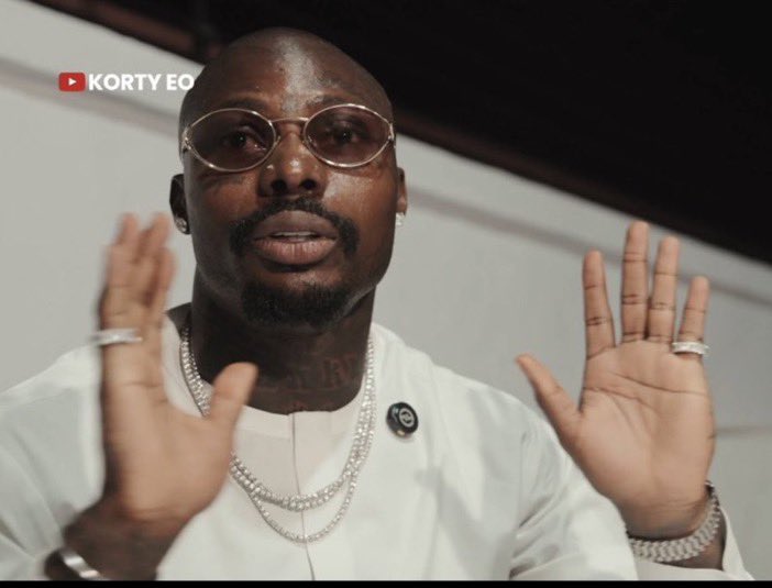 AkinTayo tweet media