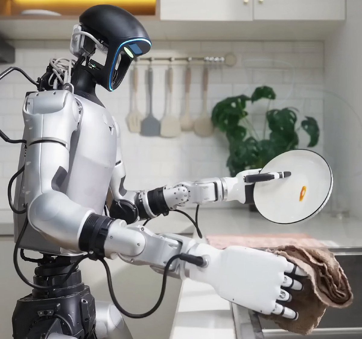 @levelsio tweet media