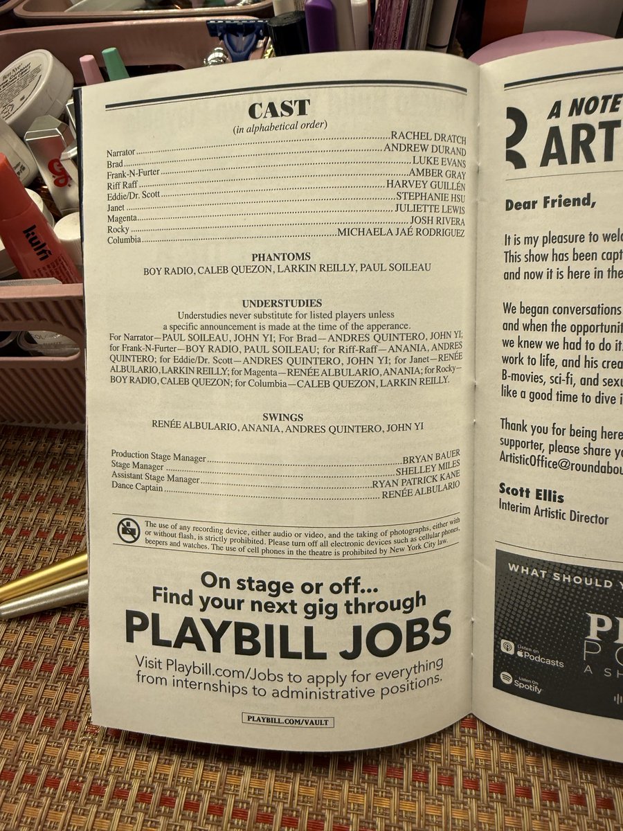 𝙰𝙽𝙰𝙽𝙸𝙰 tweet media