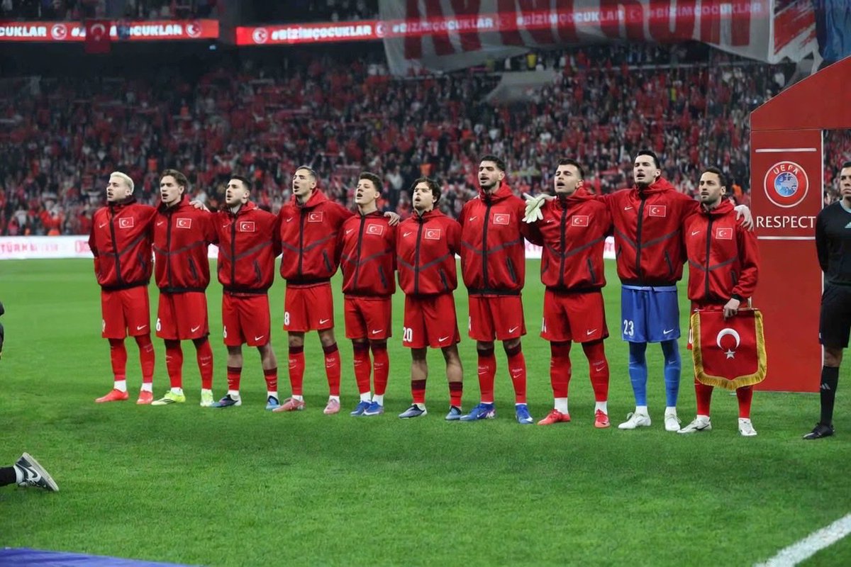 𝐀𝐋𝐈̇𝐂𝐀𝐍 tweet media