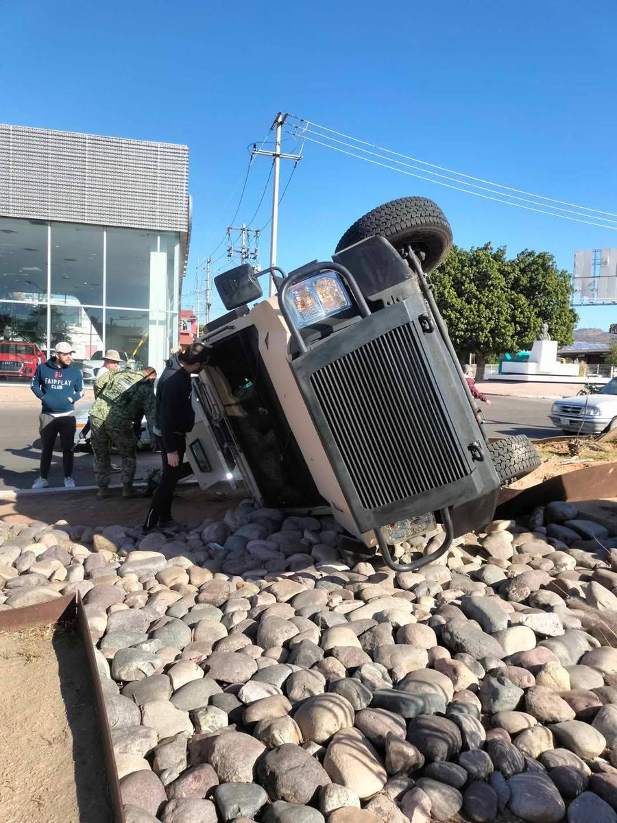 MX_WAIFUS tweet media