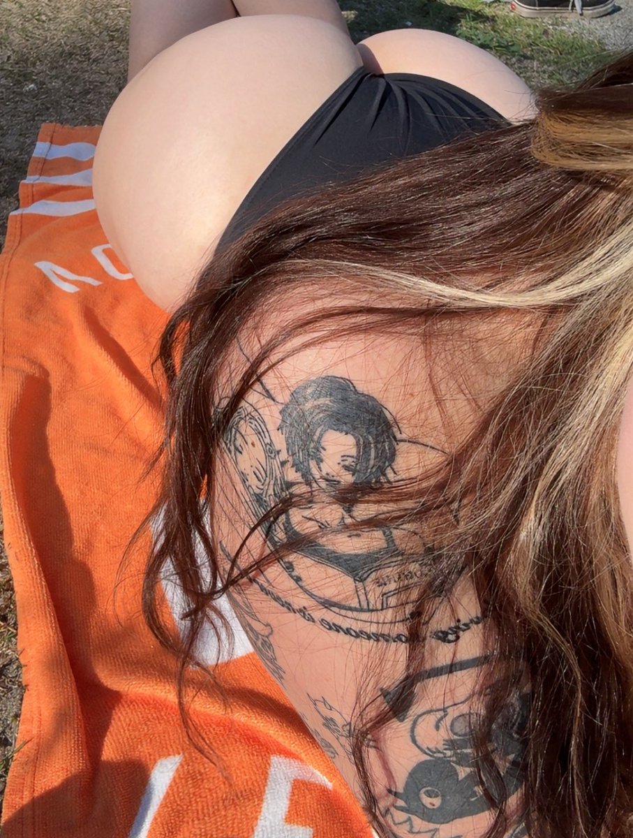 c🕷️ tweet media