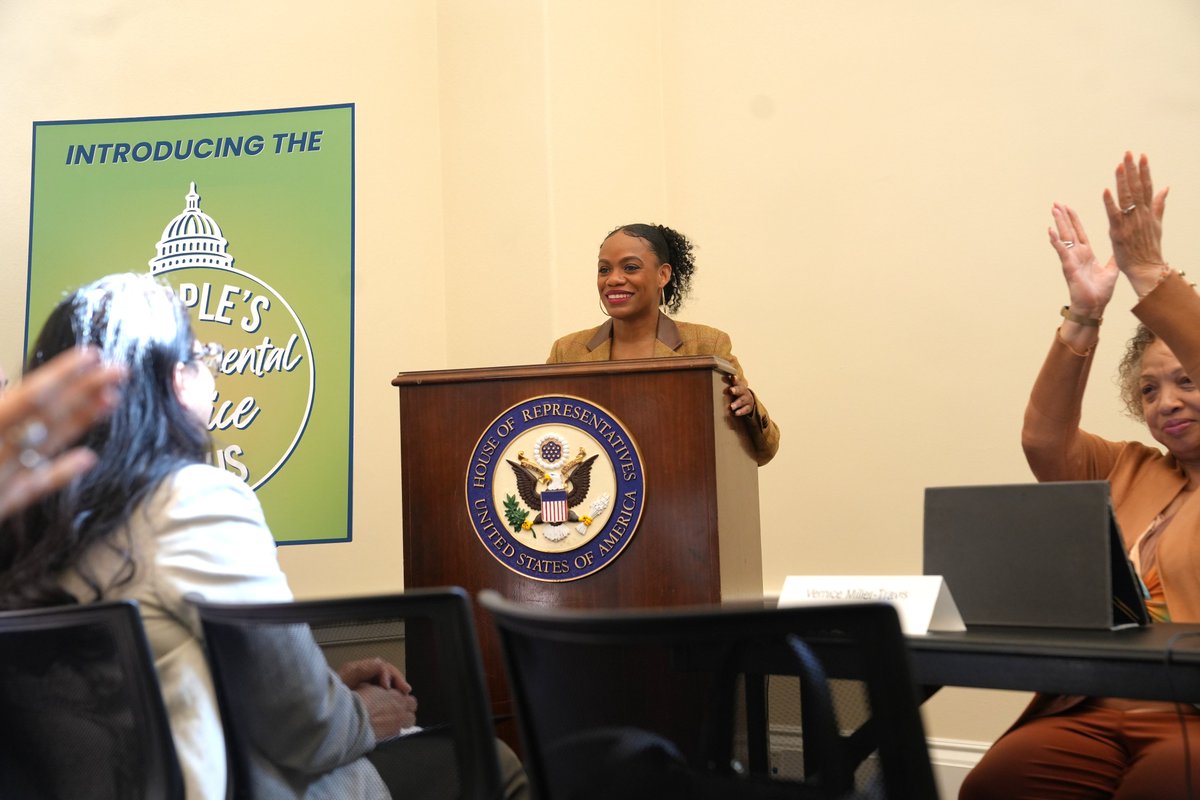 Congresswoman Rashida Tlaib tweet media