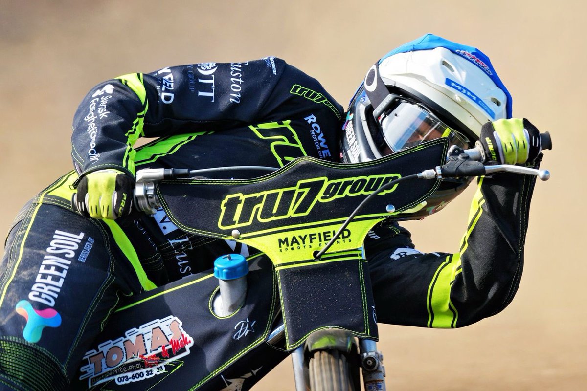 Ipswich Witches tweet media
