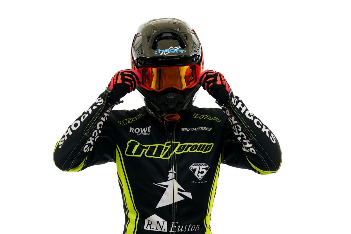 Ipswich Witches tweet media