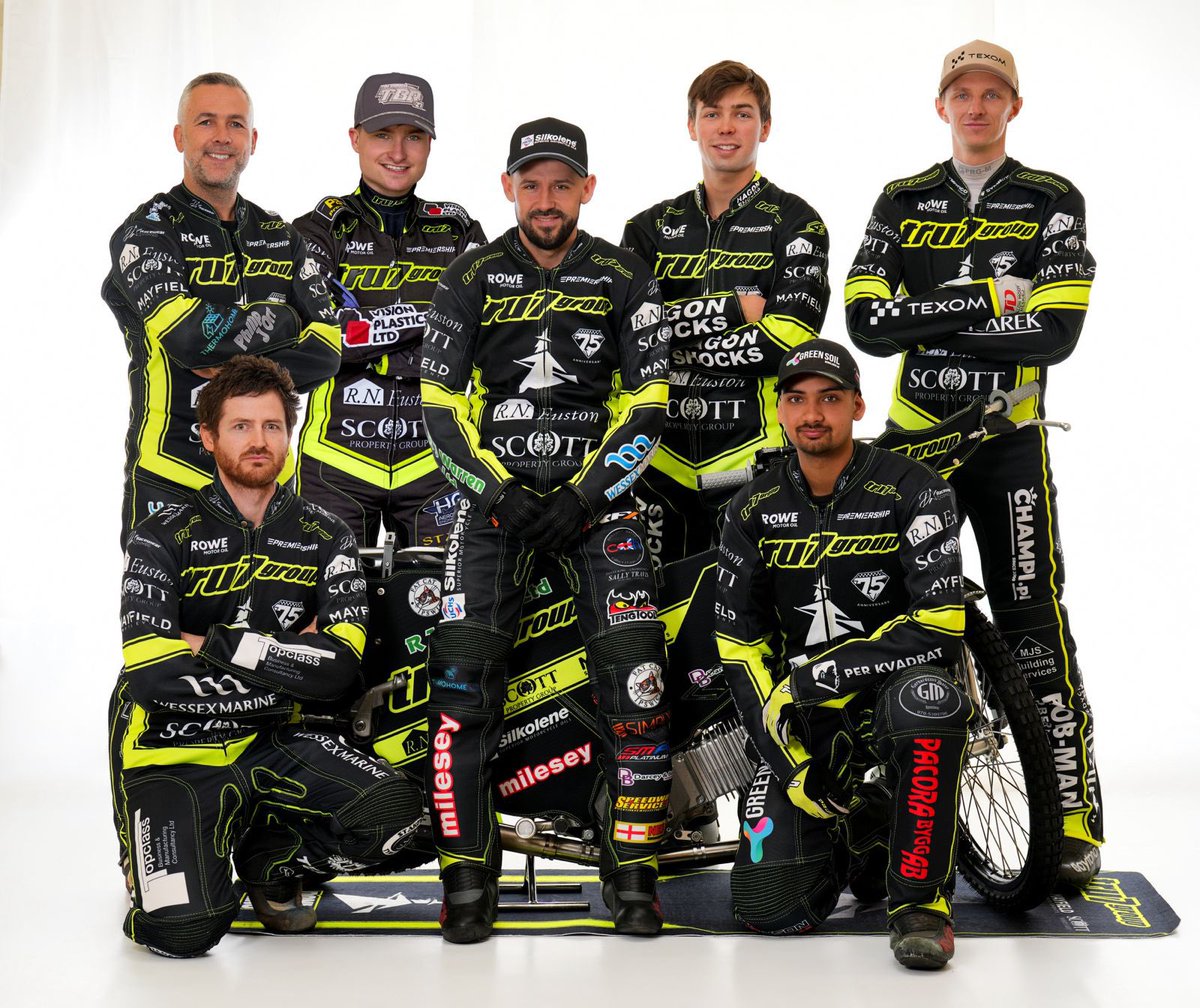 Ipswich Witches tweet media