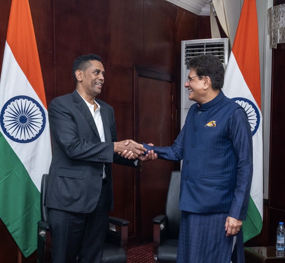PiyushGoyal's tweet photo. Met Dr. Kassahun Gofe Balami, Minister of Trade and Regional Integration of Ethiopia, as part of engagements at #WTOMC14.

Reiterated India’s support for the African Continental Free Trade Area (AfCFTA) and explored ways to deepen our collaboration across priority sectors for a mutually beneficial economic partnership. 🇮🇳🇪🇹