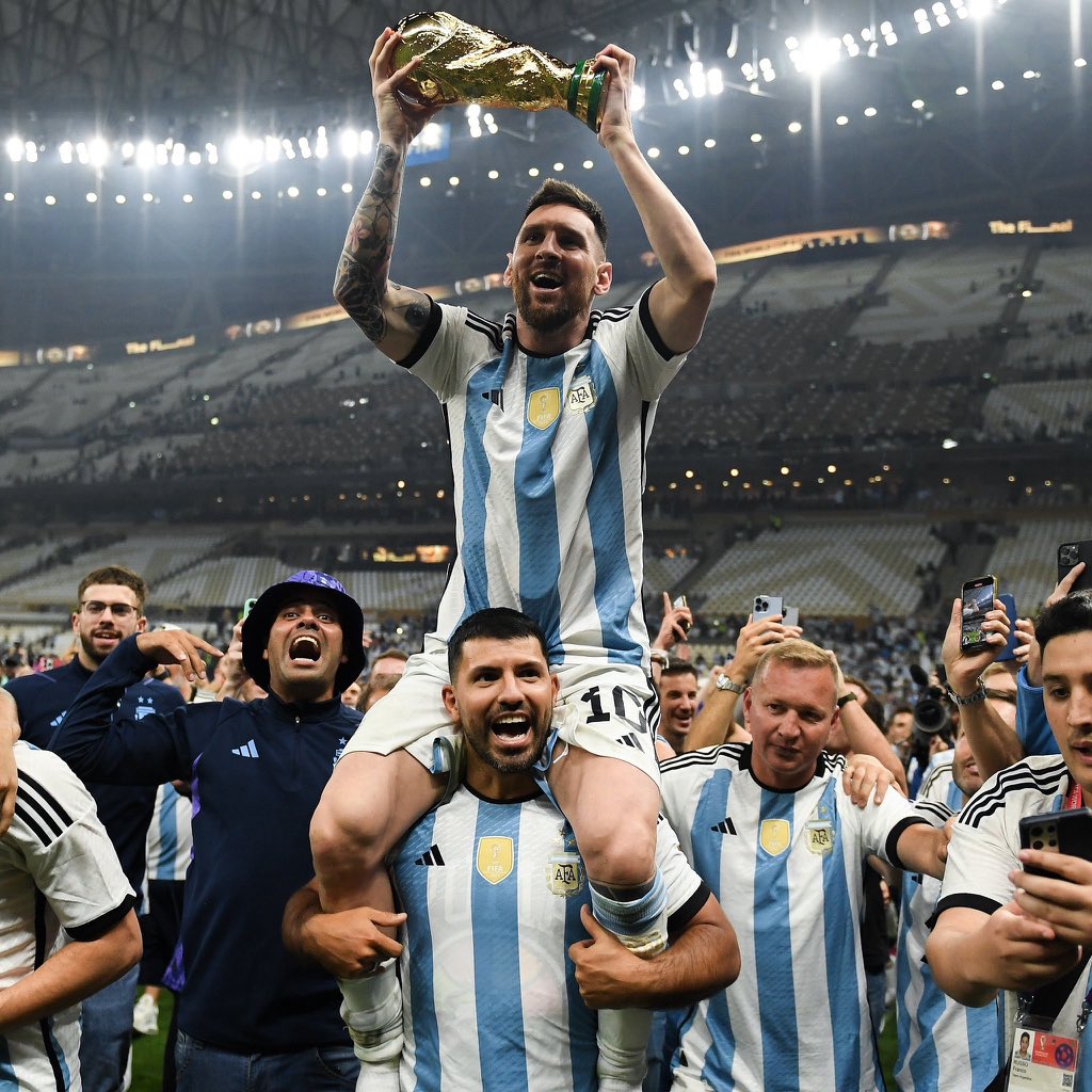 Messi World tweet media